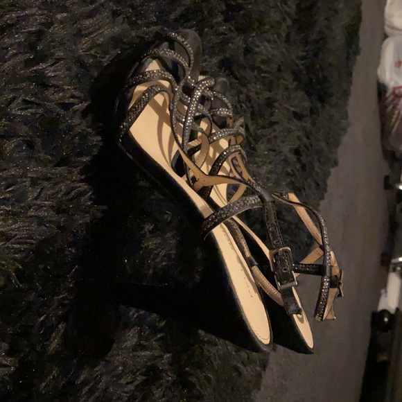 Heels - Picture 2 of 3